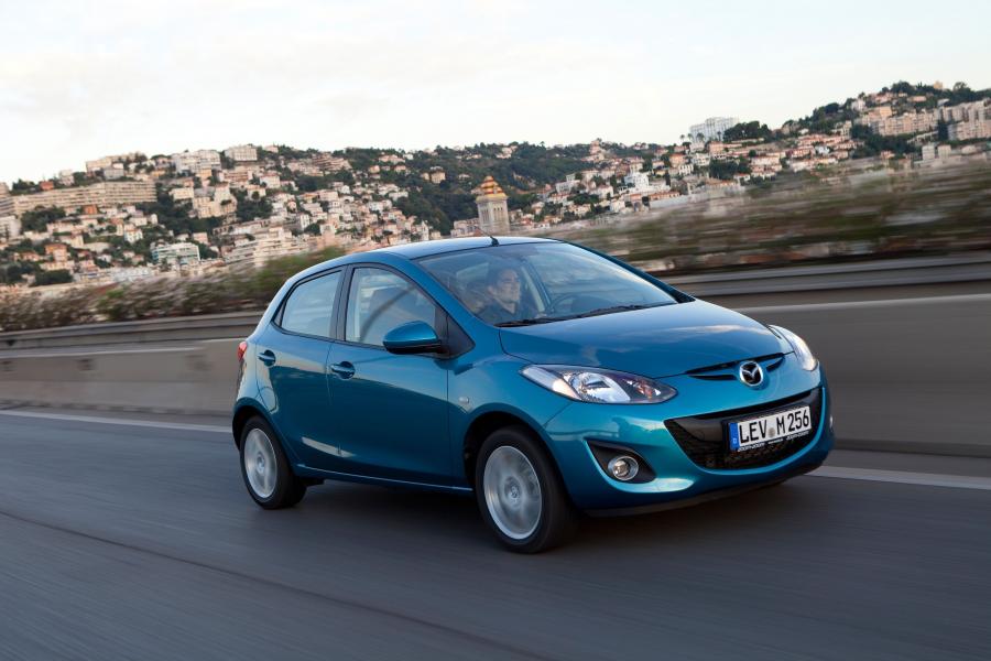  Mazda2 2010 года  (фото 66 из 183)